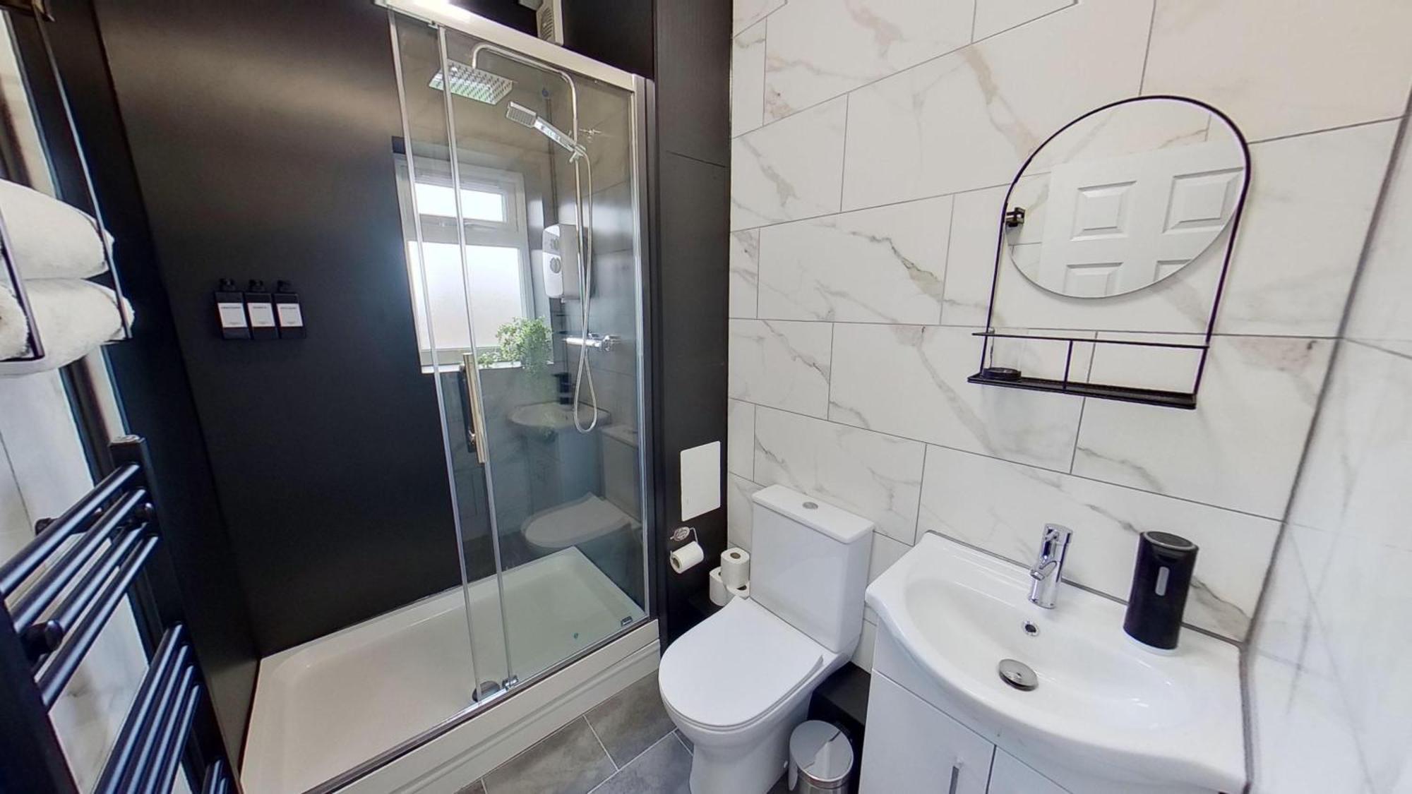 Elegant 2 Bed House Near Centre * Mánchester