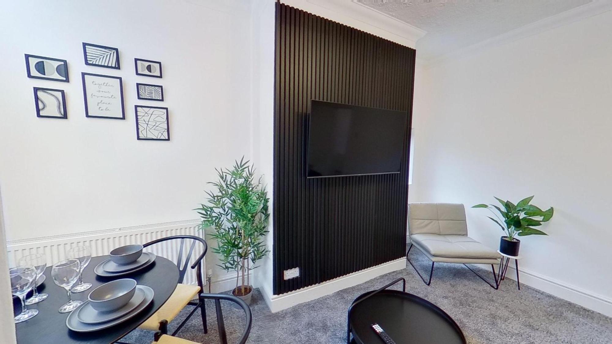 Сasa de vacaciones Elegant 2 Bed House Near Centre Mánchester