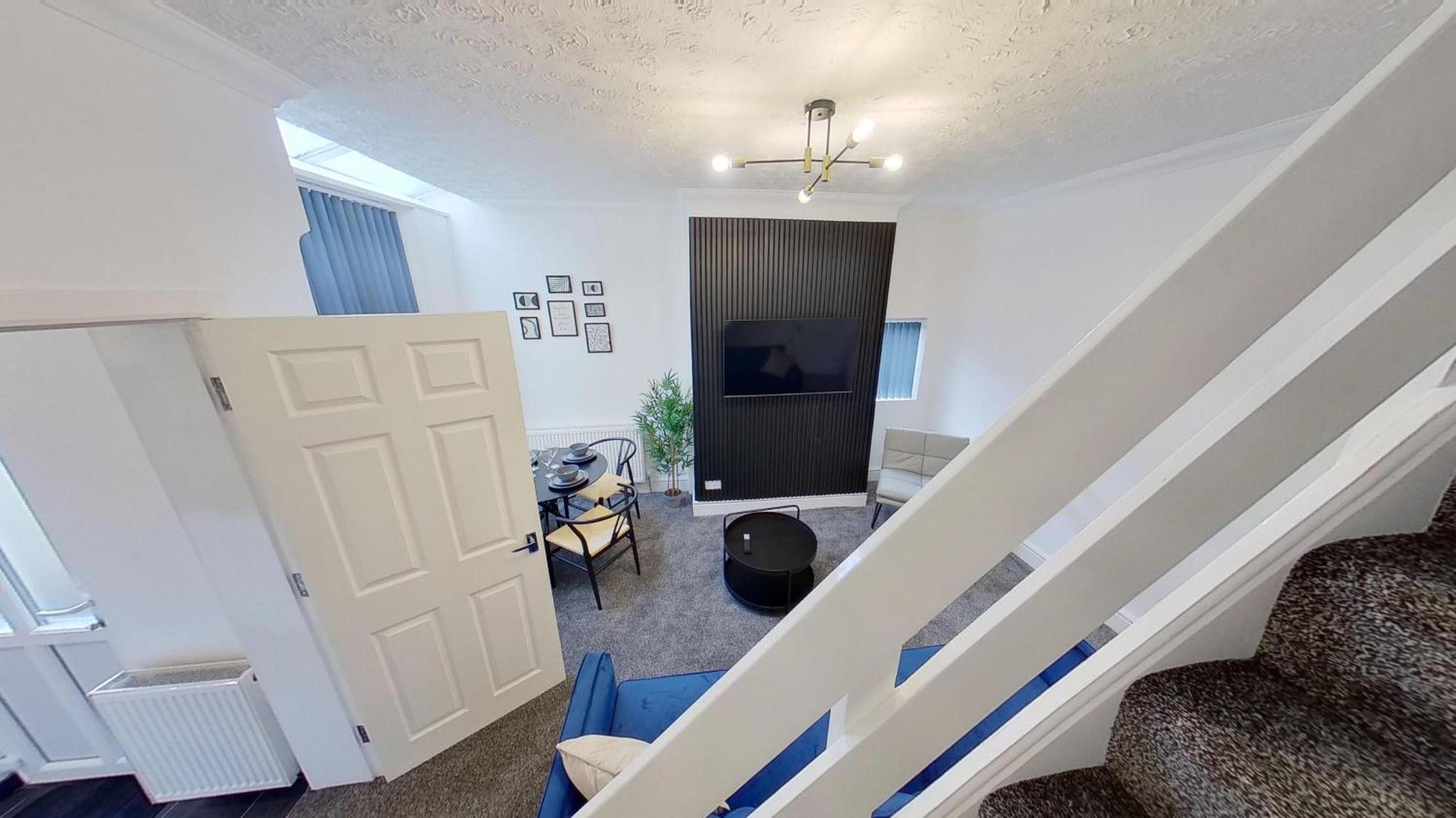 Elegant 2 Bed House Near Centre Сasa de vacaciones Mánchester
